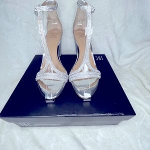 International Concepts Women’s Size 10 Silver Rhinestone Heel